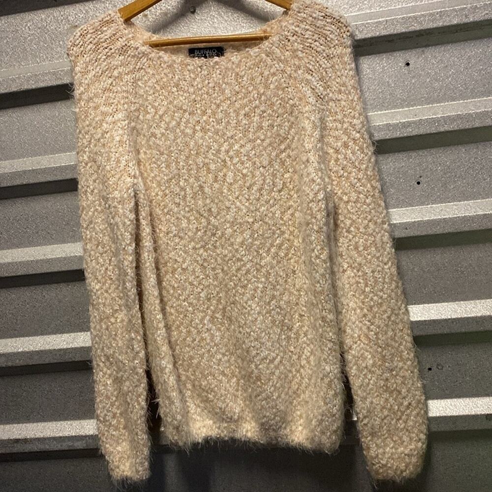 Buffalo by David Bitton pale pink and white loop knit crew neck fuzzy sweater‎
